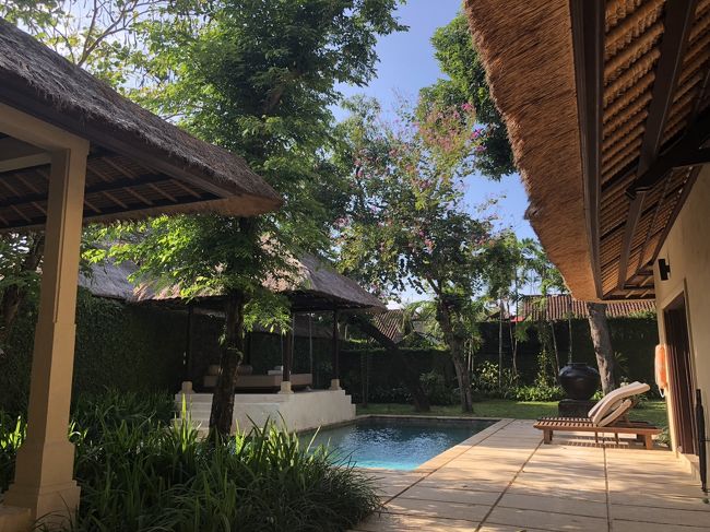 ふむふむ。<br />こちらはbebendeと違って縦長の造り。