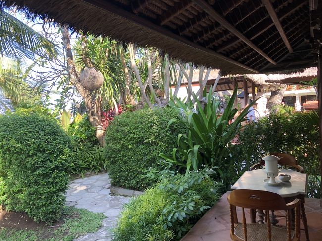 お隣レストランなんです<br />でも外からは見えにくくなってて、人目が全然気になりません。