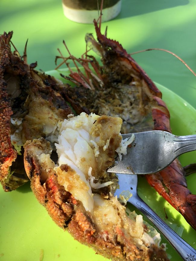 味付けも美味しい！しかも肉厚。セミエビ大好きです！<br />サンバルマタも。。涙もんでした。