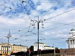 あやとりみたいなトラムの電線。

ヘルシンキ大聖堂前からトラムに乗り、