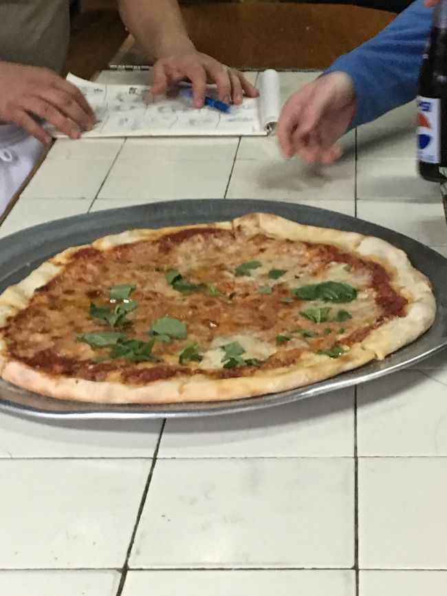 ニューヨークで食べた本当においしいピザのお店7選 ニューヨーク アメリカ の旅行記 ブログ By Antonioさん フォートラベル ニューヨークで食べた本当においしいピザのお店7選 ニューヨーク アメリカ の旅行記 ブログ By Antonioさん フォートラベル