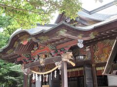 約2000年の歴史をもつ秩父神社

徳川家康の命により再建された本殿は色鮮やかで彫刻の見応えあり