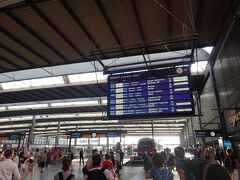 まずはミュンヘン中央駅へ。