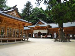 その後、近くにある穂高神社を参拝。