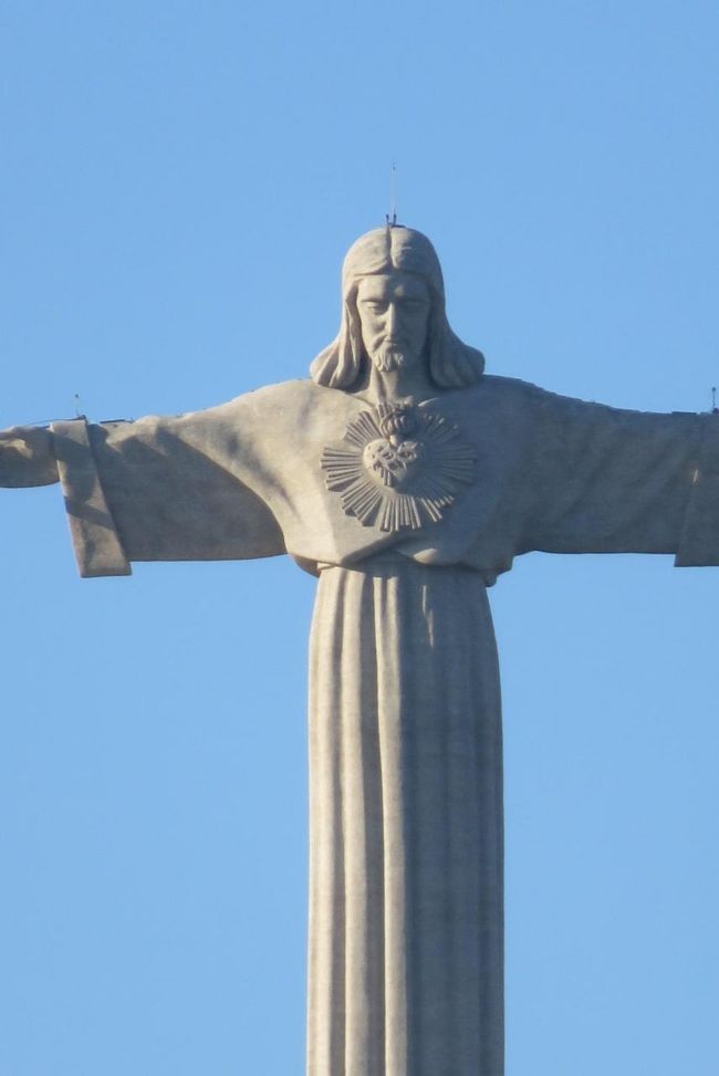 クリスト・レイです。