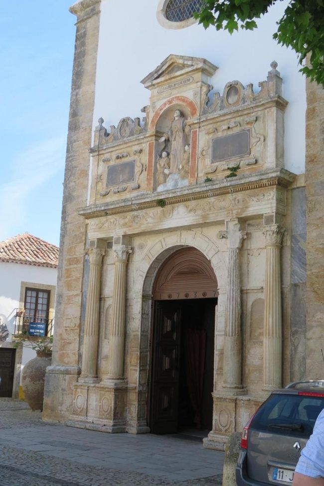 サンタ・マリア教会です。