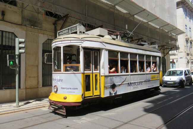 市電２８番です。<br />掏摸が、たくさん乗り降りしていました。<br />