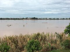 おはようございます！【Mekong River】

（なんか、タイに密入国出来そうな…）