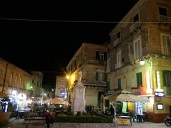 夜景の美しいトロペア旧市街♪