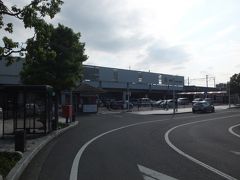 桐生駅。本日の宿泊地は桐生市内です。