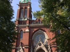 教会に入ります。