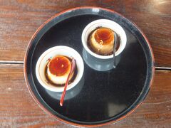 地獄蒸しプリン2種類制覇。
コーヒー味は大人の味で
美味しかったー

2つともほとんど、子供に食べられたけど・・・
