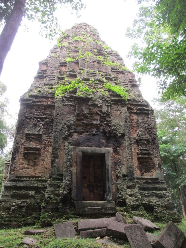 崩れ落ちて立ち入りが困難な遺跡も。