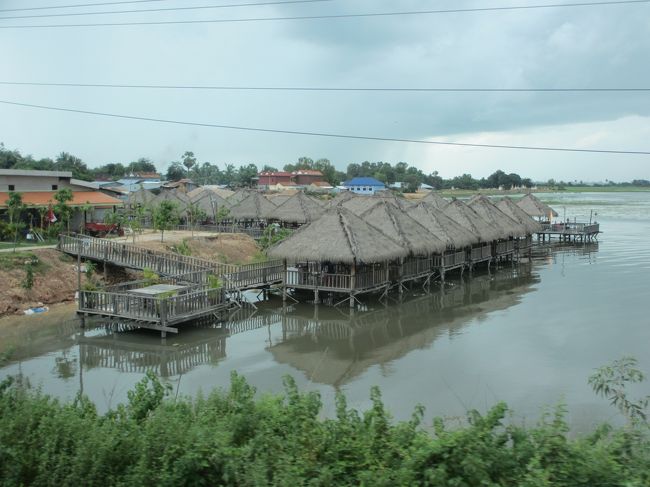 でも、川の水は濁っているね。<br /><br />かなりの規模で驚いた。