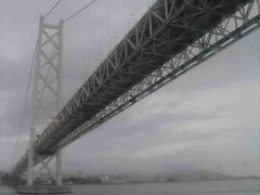 瀬戸内海にかかる三つの橋は最初の明石大橋だけ見た。二つ目の時間はTVの前で居眠りしていて見過ごした。やっぱり疲れていたんだなあ。
