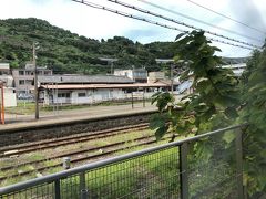 JR東日本・上野東京ライン東海道線の湯河原駅から、JR東海・御殿場線の山北駅へ移動しました。

現在の熱海駅経由のルートが敷設されるまでは、こっちが東海道本線でした。当時はＳＬに石炭や水を供給し、補助機関車を連結するため、全ての烈車が停車したそうです。
