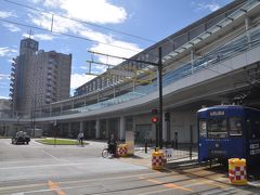 　高岡駅の駅舎です。