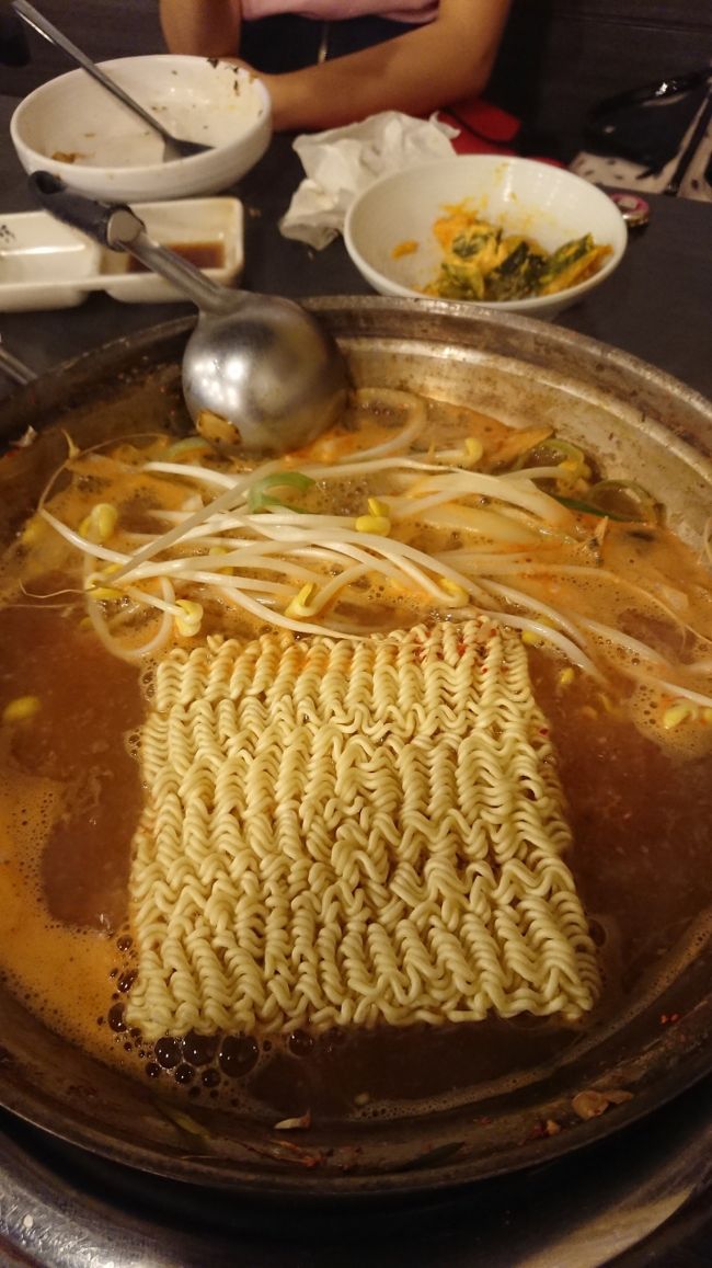 パルパルヘムルタン<br /><br />ラーメン投入