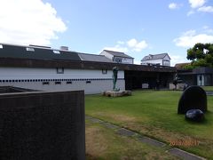 工芸・東洋館には陶磁器や棟方志功の版画とか。
結構堪能いたしました。