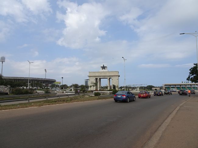 凱旋門が見えてきました。