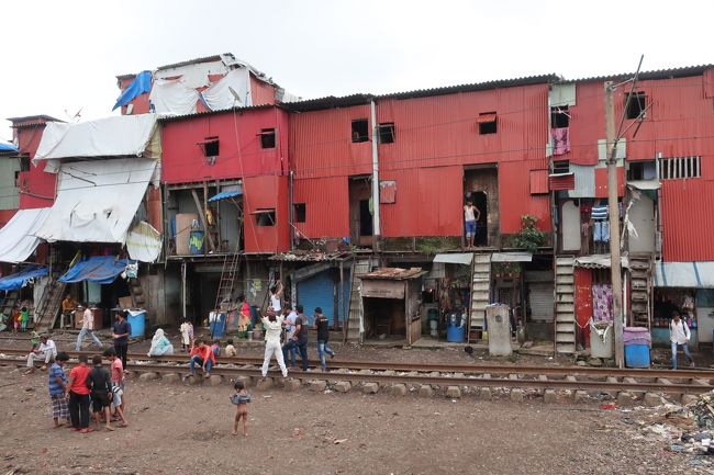 18海外 アフリカ周遊 ちょこっとアジア 02 ムンバイのスラム街を再訪 ムンバイ インド の旅行記 ブログ By 森 武史 さん フォートラベル