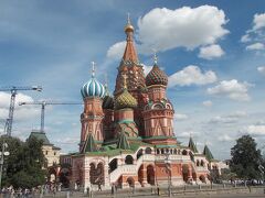 これぞ、ロシア建築のワシリー寺院＼(^o^)／

しかしフェンスがあって近づけない・・・