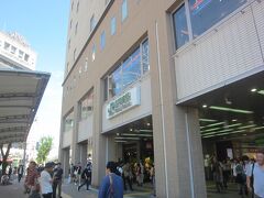 高円寺の駅前に到着です｡