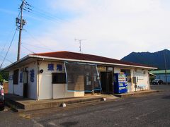 伯方島を後にし大三島に渡りました。
大三島の盛港からフェリーで忠海へ行きます。
忠海はこの日の宿泊地竹原のすぐ近くで間をショートカット出来ます。
この日は車の分だけで人間は無料ですとの事でフェリー代￥１６５０でした。