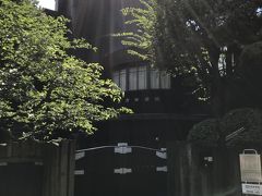 ＜谷根千レトロスポット10＞

「朝倉彫塑館」

彫刻家の朝倉文夫氏のアトリエと住居だった建物