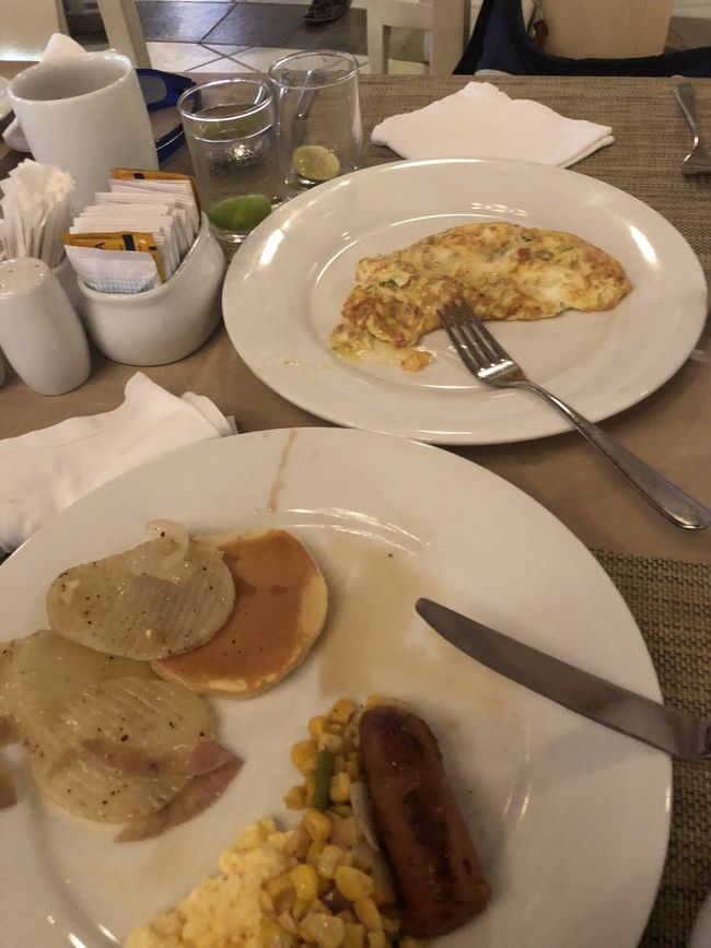 平均的なバイキングかもですが我が家は大満足。焼いてくれるオムレツがおススメ！