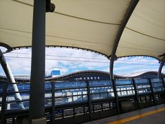 　仙台空港駅に到着。
　名前は「仙台」空港ですが、ここは名取市です。
　仙台駅から列車で２０分弱かかります。