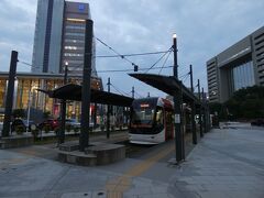 富山駅　路面電車