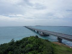 池間大橋、晴れたらキレイなんですが…