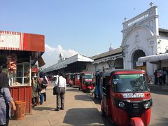 コロンボ フォート駅