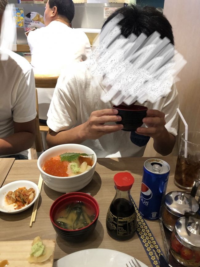 マッサージしたりおみやげ買ったり無料wifiもあるし…4時間トランジットは意外と適度でした