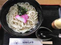 ランチは名物の五島うどん！
そうめんが太くなったみたいな触感。
つるっとしている感じです。
何より出汁が美味しい。（多分あごだし）