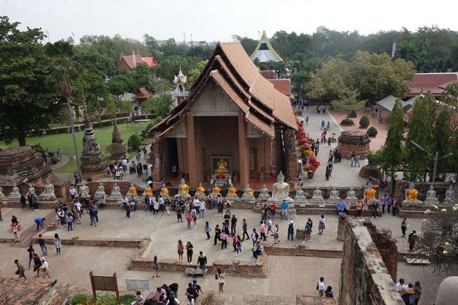 建物の上を一周します。