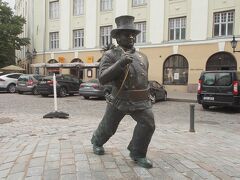 旧市街の入り口には煙突掃除夫がお出迎え(^^)