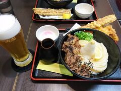 次の日はゲーセン行って、まずうどん。