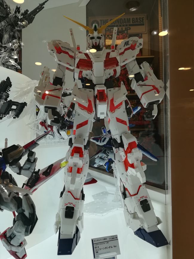 ウルトラマンアーク 壁紙 公式壁紙作品集 ウルトラマン タツノコ