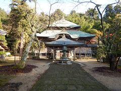 西国二十九番札所の松尾寺。
寺院まで細い道が続くので車は注意。