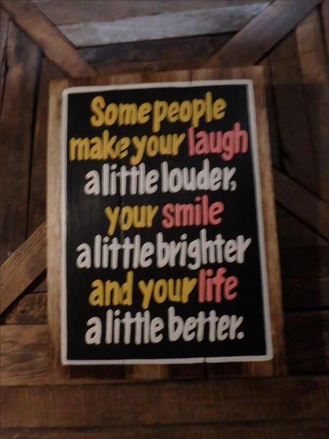 トイレ（個室）の壁に掛かっていた詠み人知らずの句。