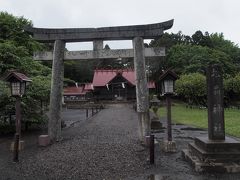 松前城に隣接して松前神社があります。
ご朱印を頂くあいだに宮司さんとちょっとお話をします。
この宮司さん話し好きみたいです。