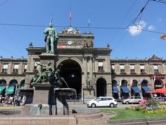 チューリヒ中央駅。チューリヒでの滞在を終え、鉄道でジュネーブへ。