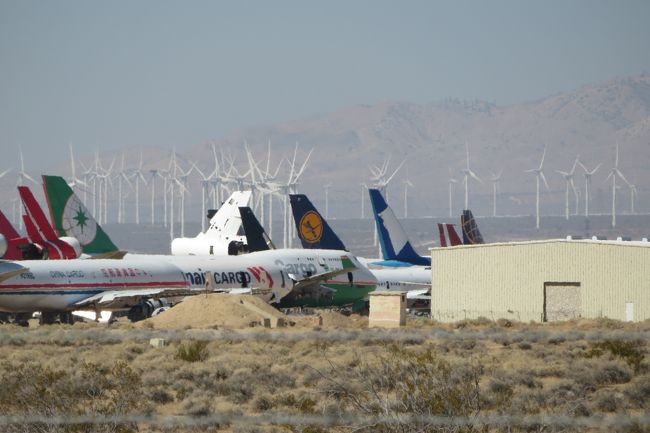 18海外 土日で飛行機の墓場へ行ってみた モハーベ ヴィクターヴィル カリフォルニア州 アメリカ の旅行記 ブログ By 森 武史 さん フォートラベル