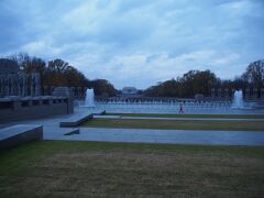 第二次世界大戦記念碑（National World War II Memorial）