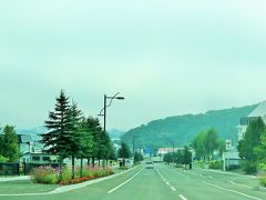 北海道旅行３日目は、富良野から札幌市内にある妻の祖母の家を訪れてから、札幌市内を観光し、定山渓温泉に宿泊する行程です。

富良野スキー場前にあるホテルを出発。