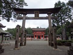 甲賀地区ではもう1ヵ所、大鳥神社も訪ねてみました。
「かくれ里」には出てこないものの、同じように静寂感が溢れる境内です。