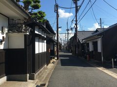 もう午後遅めな時間なのでサクサク回りましょう。

お久しぶりのならまち～♪ここ大好き～♪
いいお天気で何より！けどあっつい！！