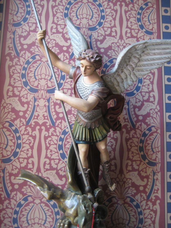 大聖堂内の壁面装飾です。